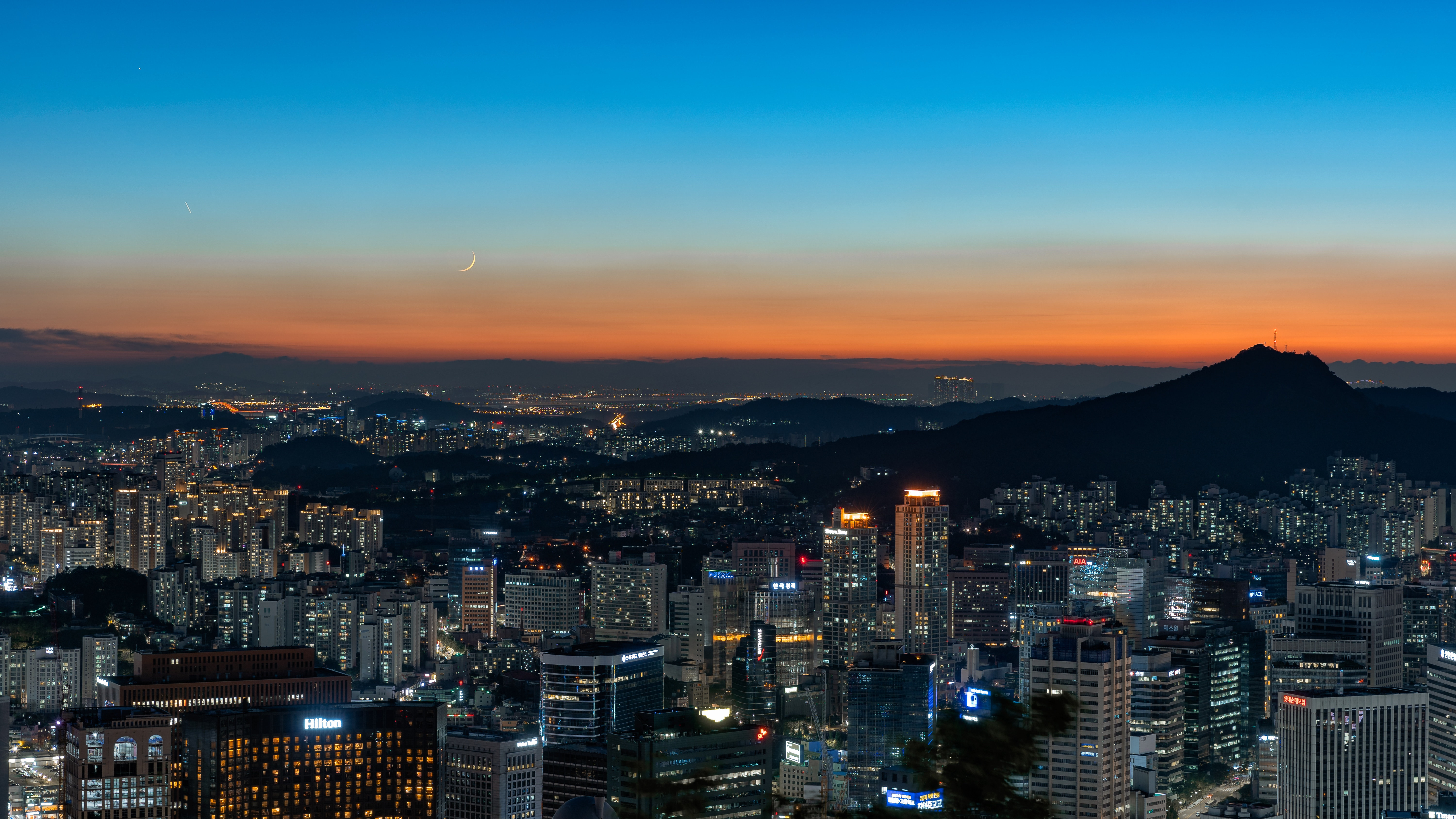 Seoul view in the evening